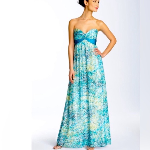 BCBG MaxAzria Metallic Chiffon Dress - Picture 3 of 13